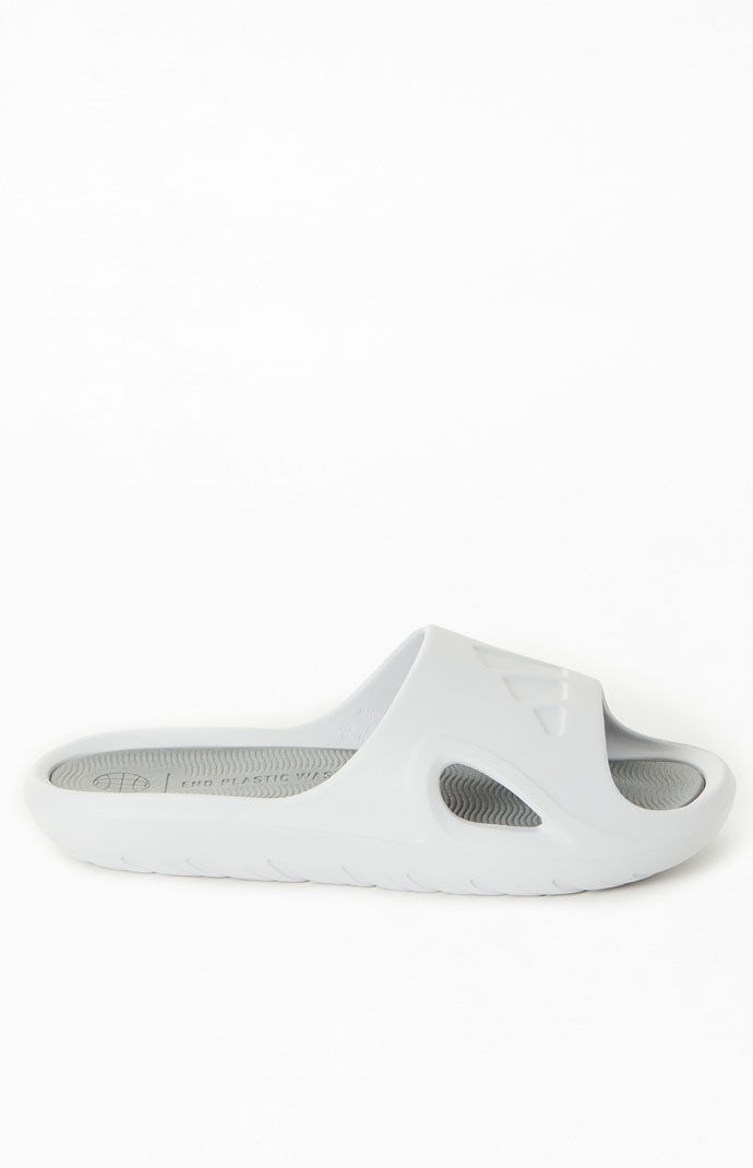 Pacsun - Gents Grey Sandals GOOFASH