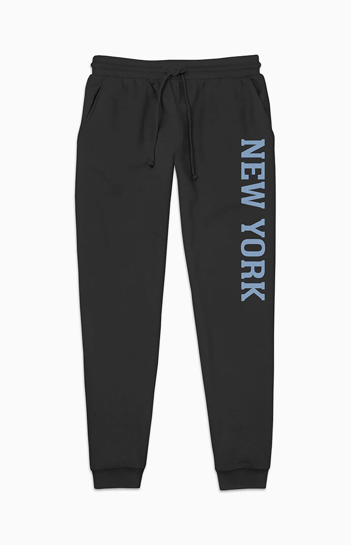 Pacsun - Gents Sweatpants in Black from Fifth Sun GOOFASH