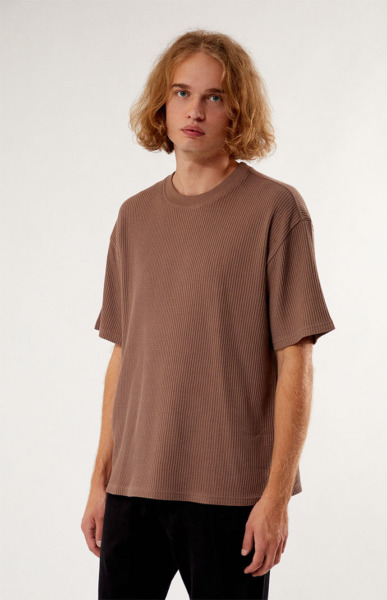 Pacsun - T-Shirt Brown GOOFASH