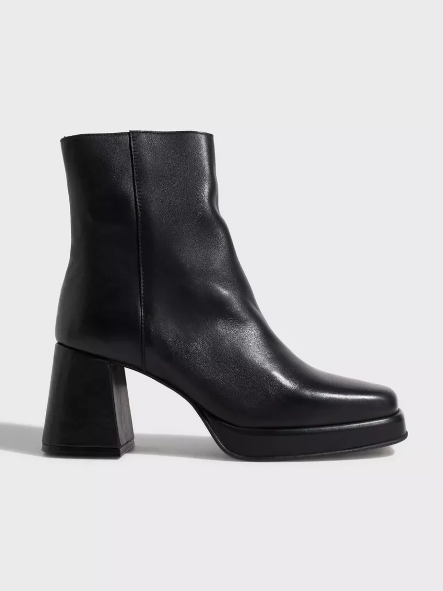 Pavement - Women Boots in Black from Nelly GOOFASH
