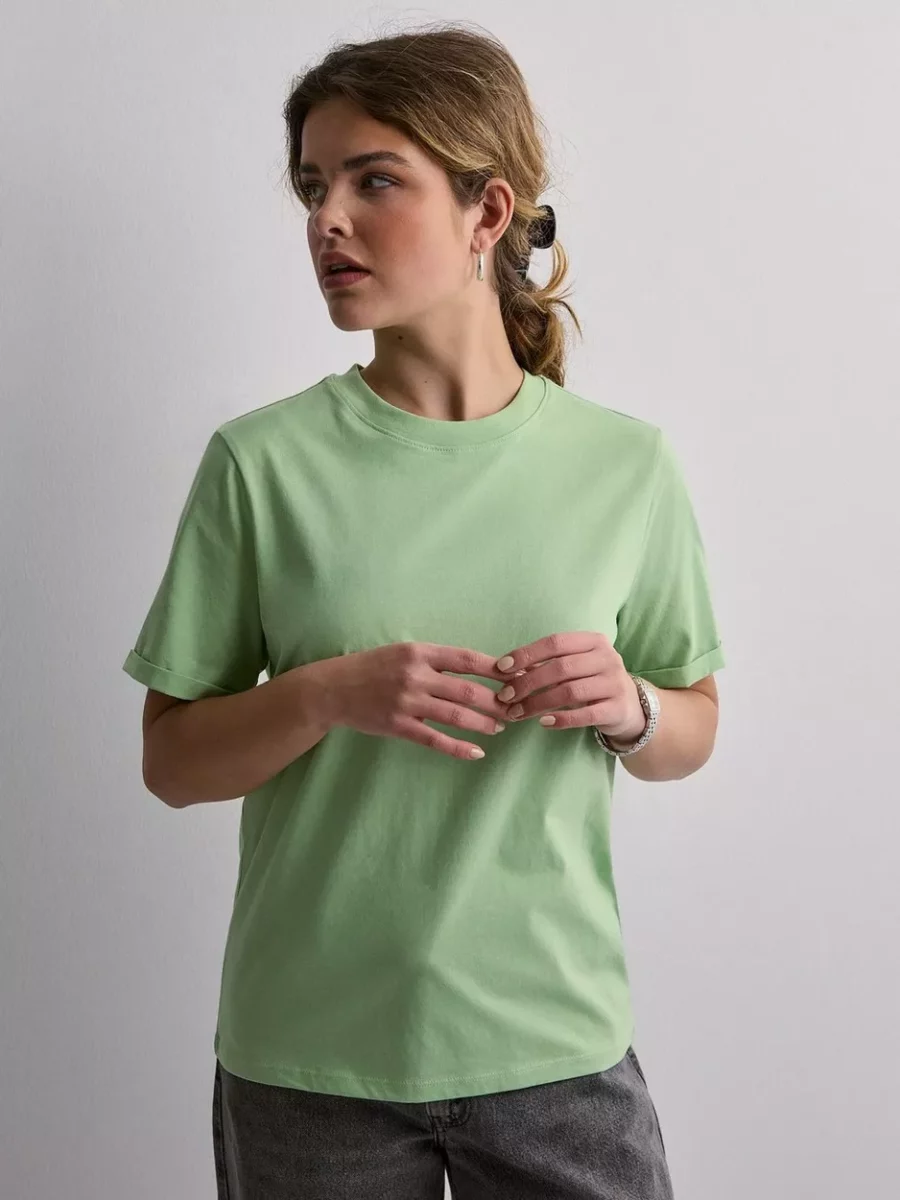 Pieces Womens Top Green at Nelly GOOFASH