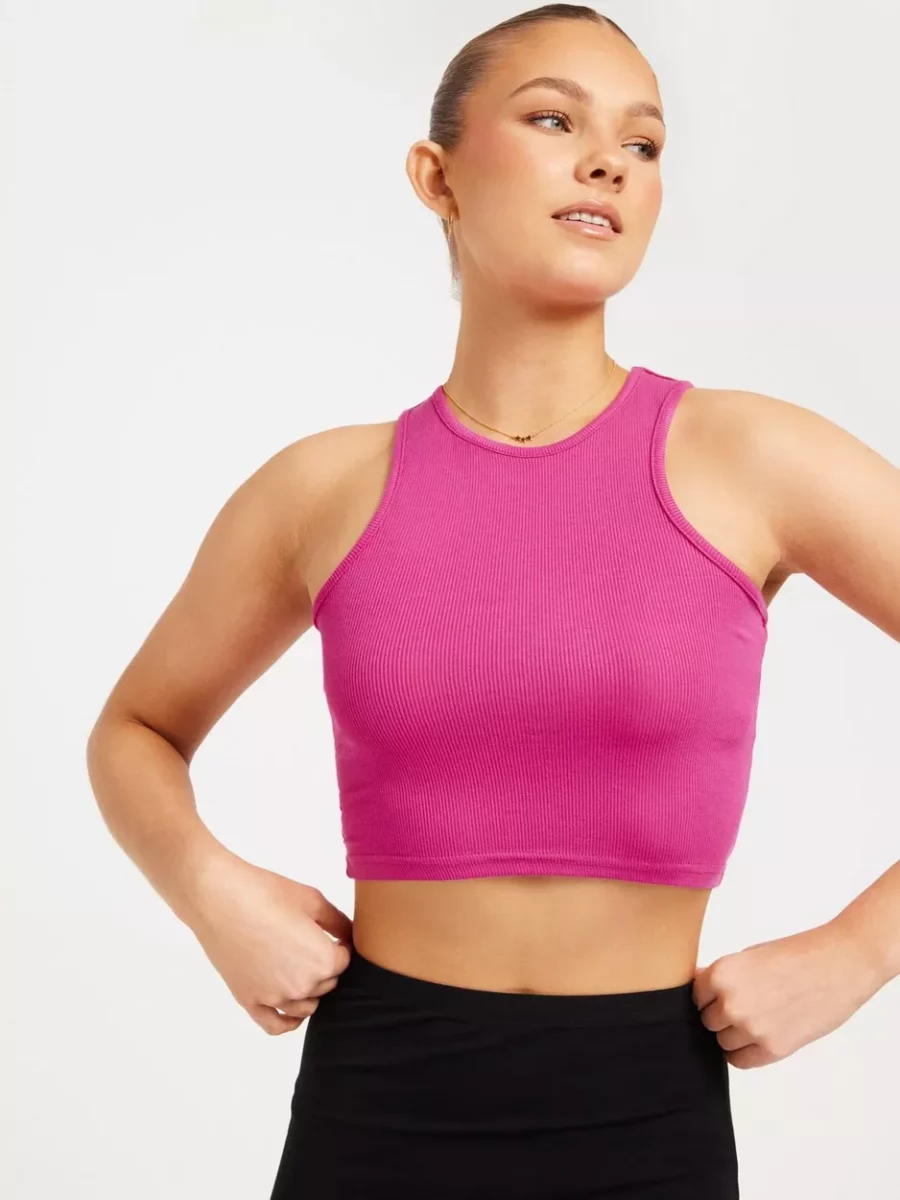 Pink Crop Top for Woman at Nelly GOOFASH