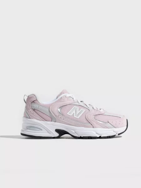 Pink Sneakers - New Balance - Nelly GOOFASH
