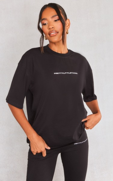 PrettyLittleThing Women's Black T-Shirt GOOFASH