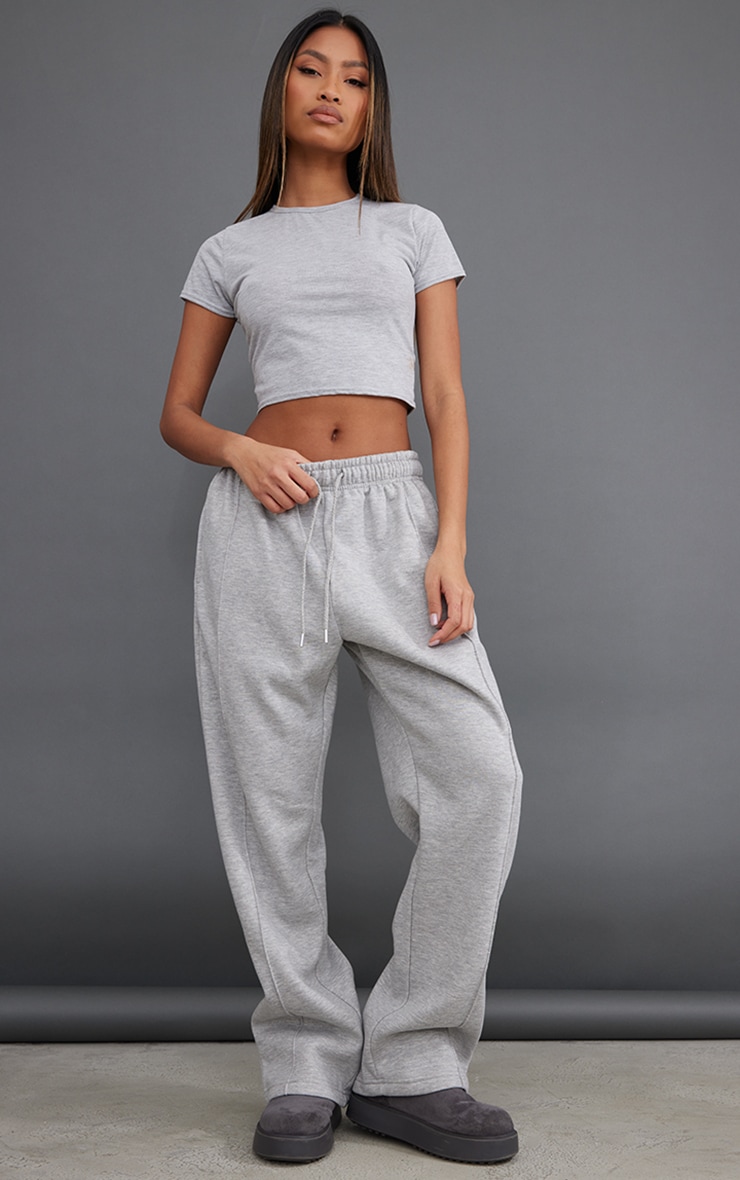 PrettyLittleThing - Women's Sweatpants in Grey GOOFASH