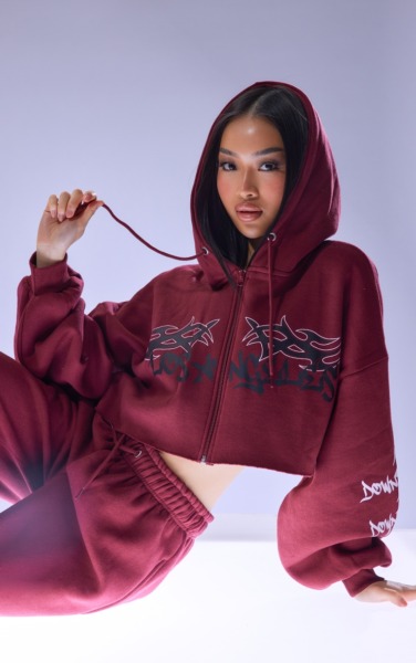 Red Woman Hoodie - PrettyLittleThing GOOFASH