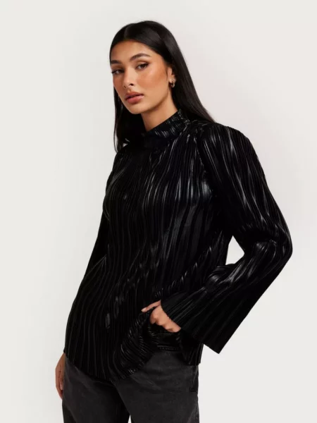 Selected - Blouse Black - Nelly Woman GOOFASH
