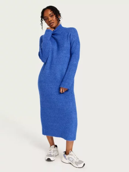 Selected - Blue Lady Knitted Dress - Nelly GOOFASH