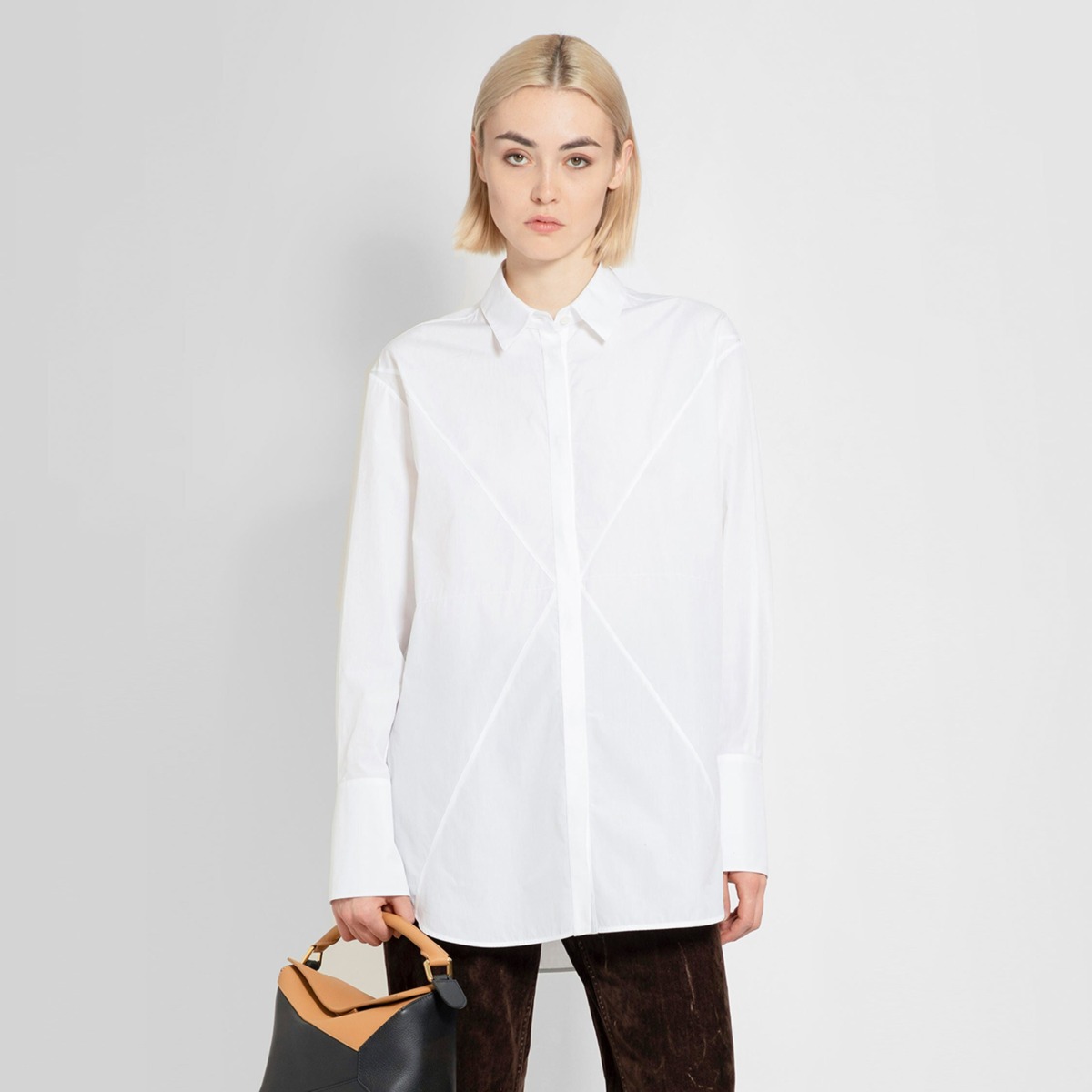 Shirt White at Antonioli GOOFASH
