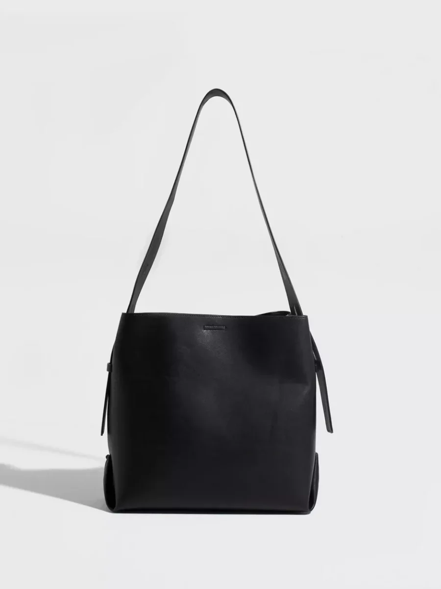 Shopper Bag in Black Nelly - Pieces GOOFASH