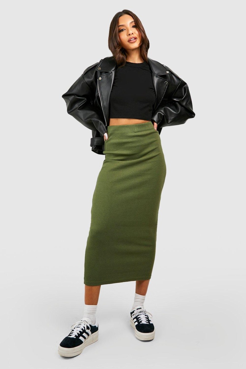 Skirt in Green - Woman - Boohoo GOOFASH
