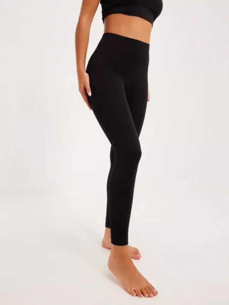 Spanx Black Leggings for Woman by Nelly GOOFASH