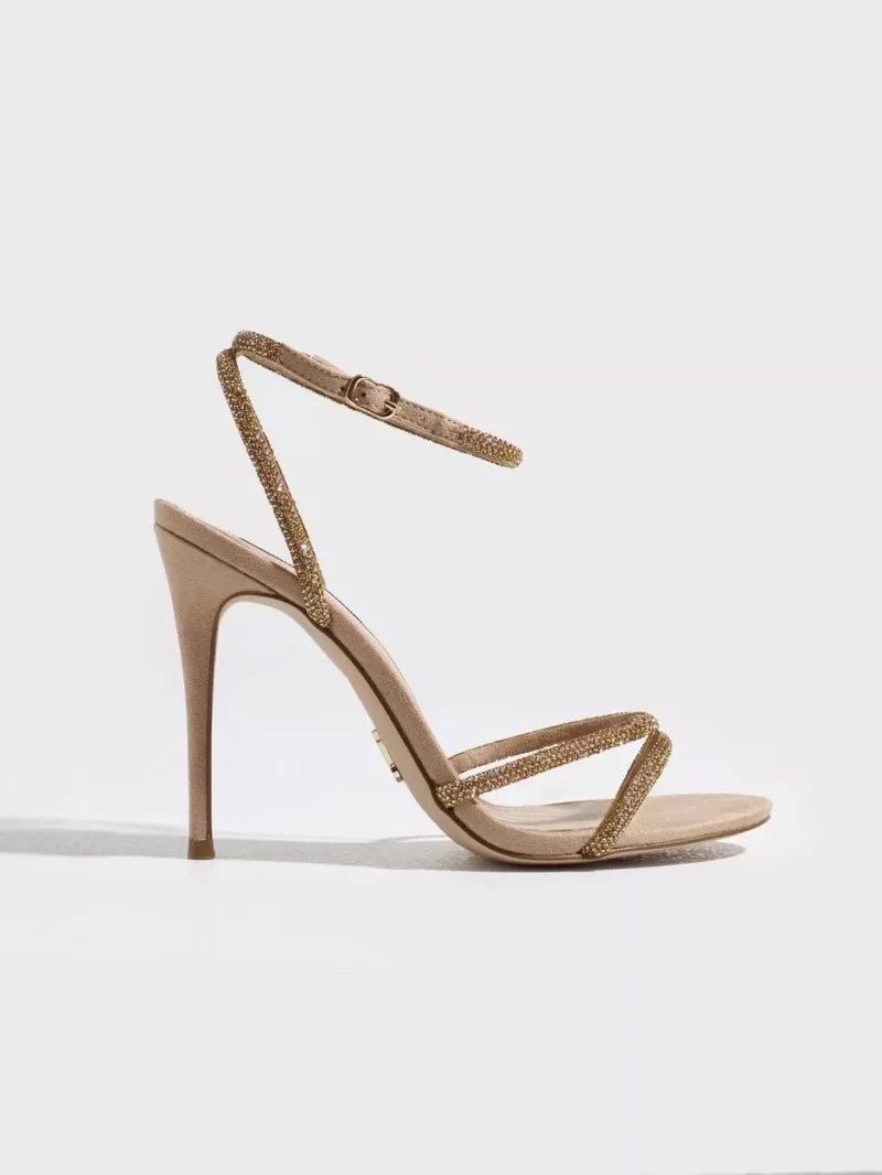 Steve Madden - Sandals in Rose at Nelly GOOFASH