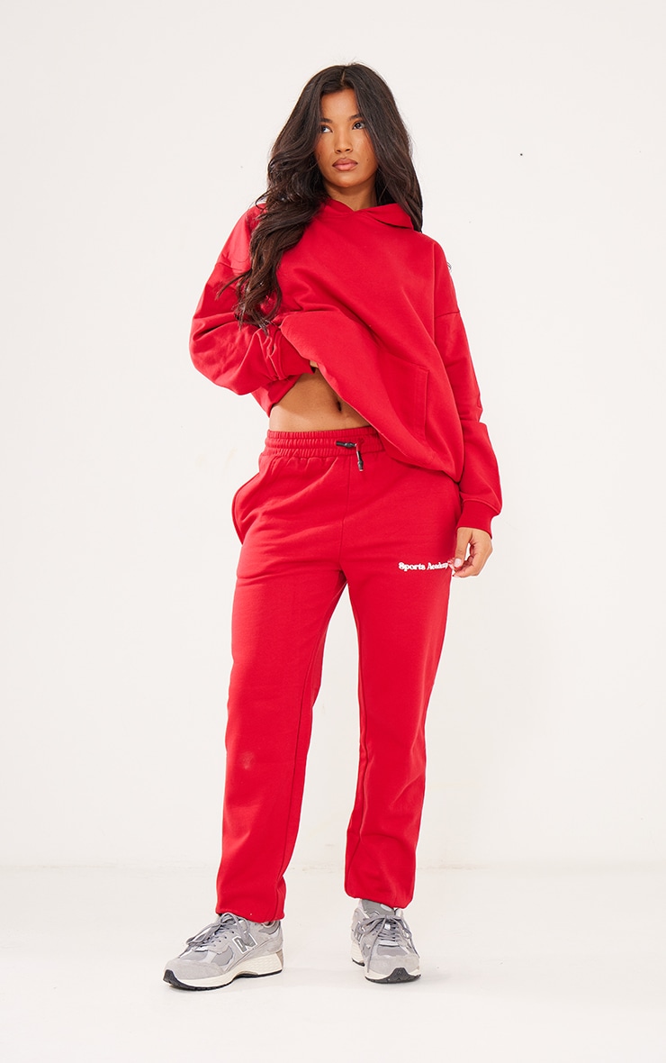Sweatpants in Red by PrettyLittleThing GOOFASH