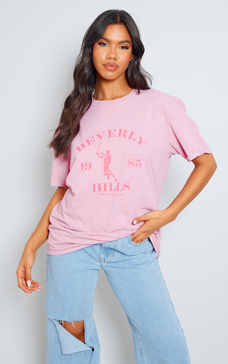 T-Shirt in Pink PrettyLittleThing GOOFASH