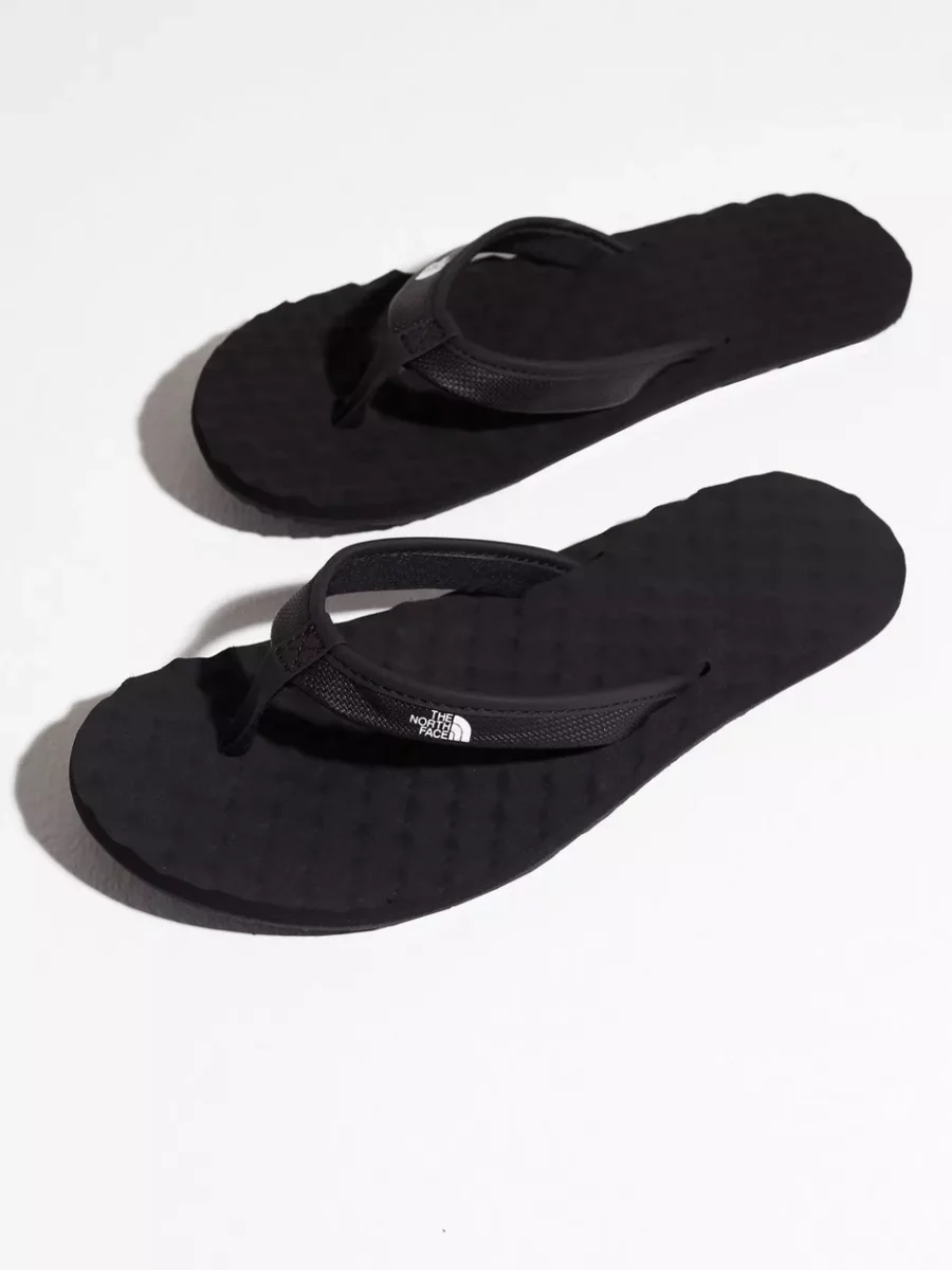 The North Face Woman Flip Flops Black by Nelly GOOFASH