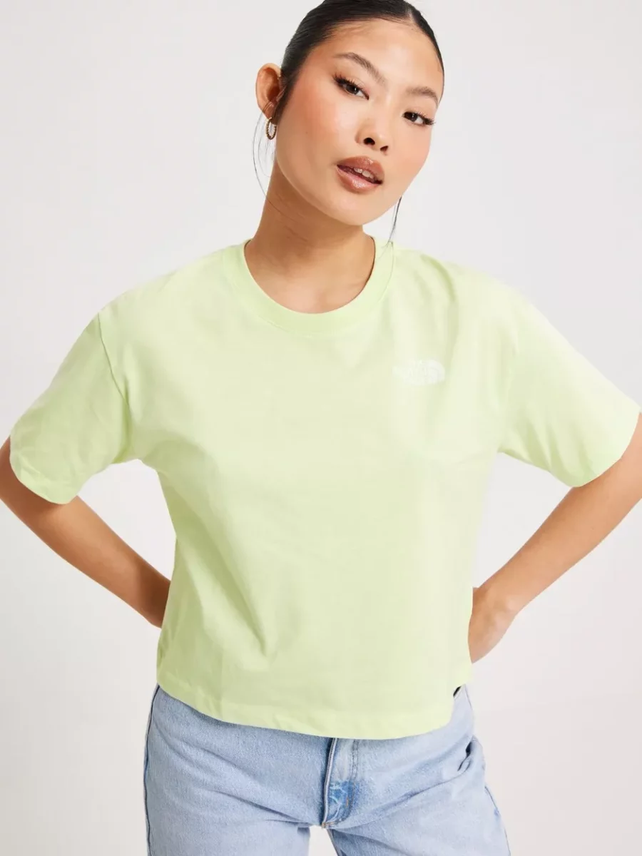 The North Face Woman Top Green from Nelly GOOFASH