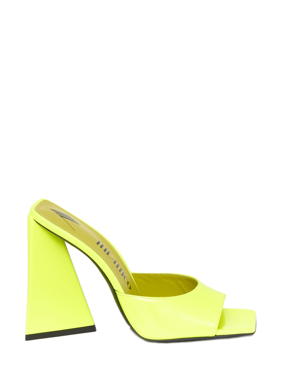 Thetico Ladies Sandals Yellow at Leam GOOFASH