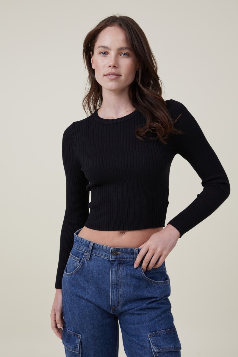 Top in Black at Cotton On GOOFASH