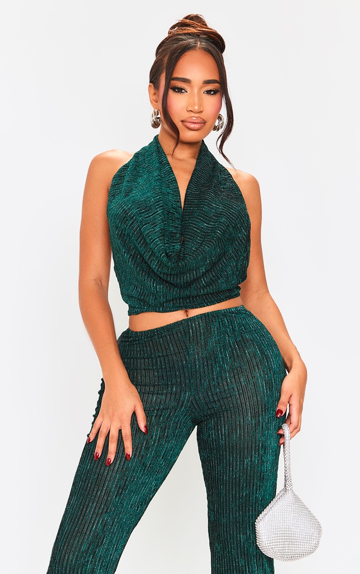 Top in Green for Women at PrettyLittleThing GOOFASH