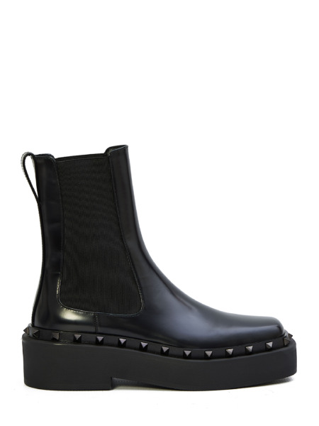 Valentino Boots in Black for Women at Leam GOOFASH