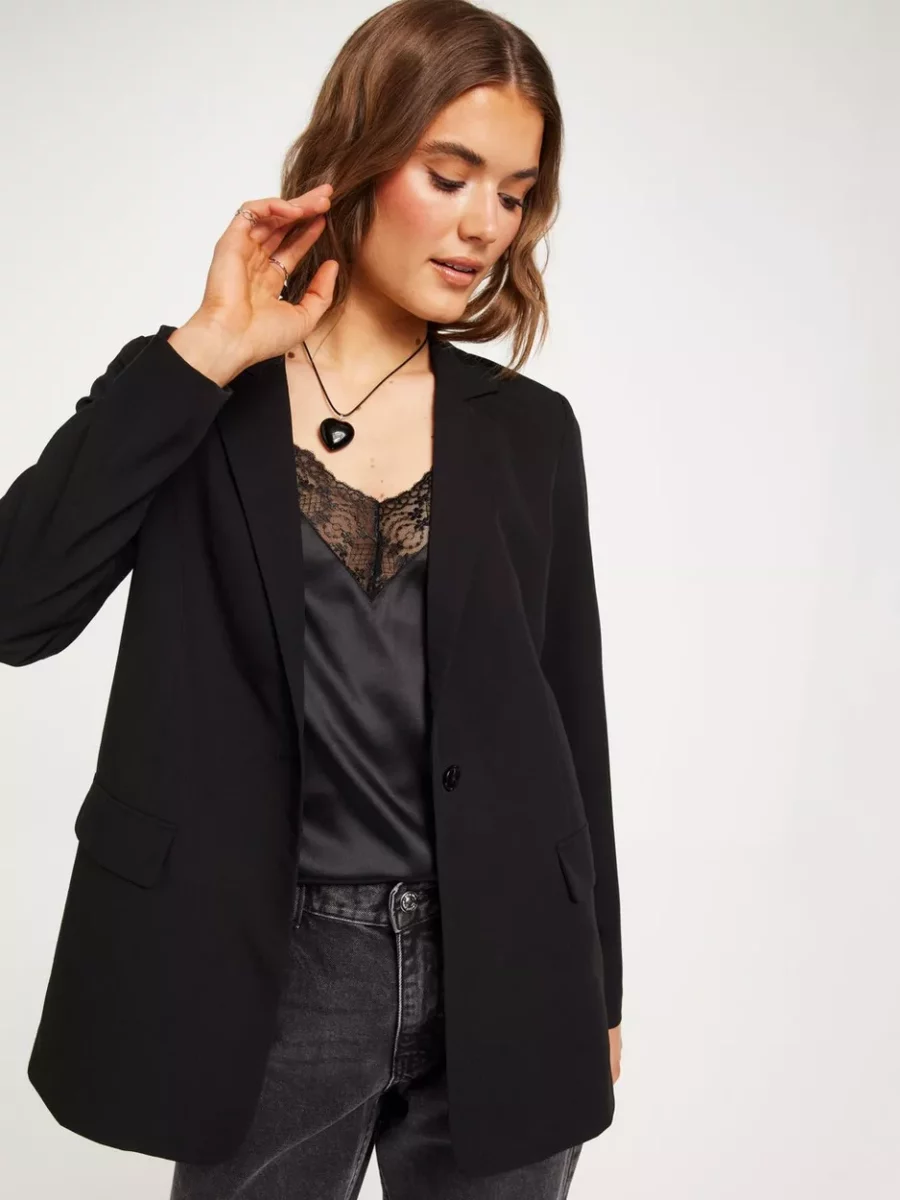 Vero Moda Jacket in Black for Woman at Nelly GOOFASH