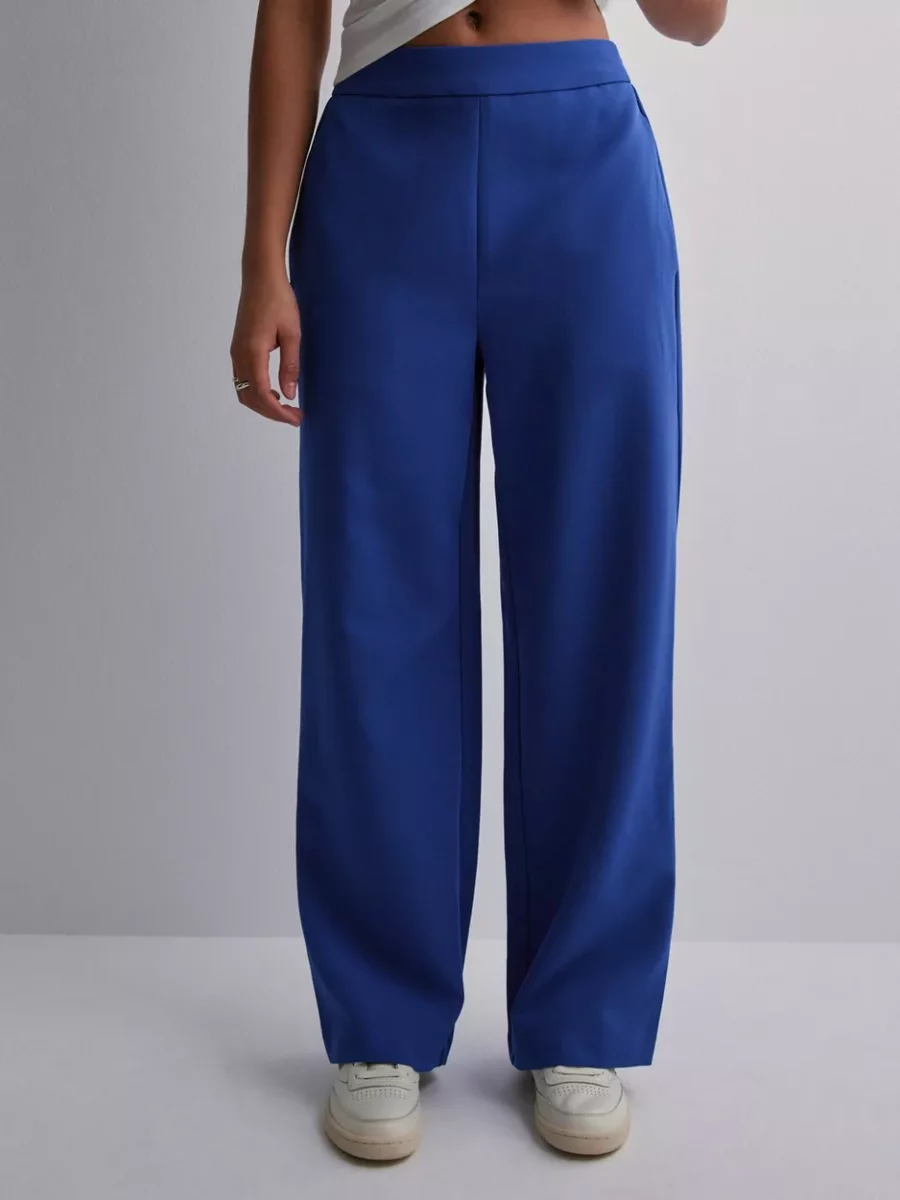 Woman Blue - Trousers - Nelly GOOFASH