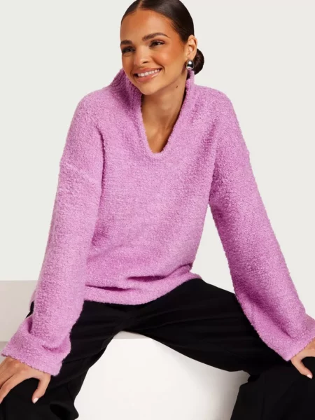 Woman Knitted Sweater - Purple - Object Collectors Item - Nelly GOOFASH