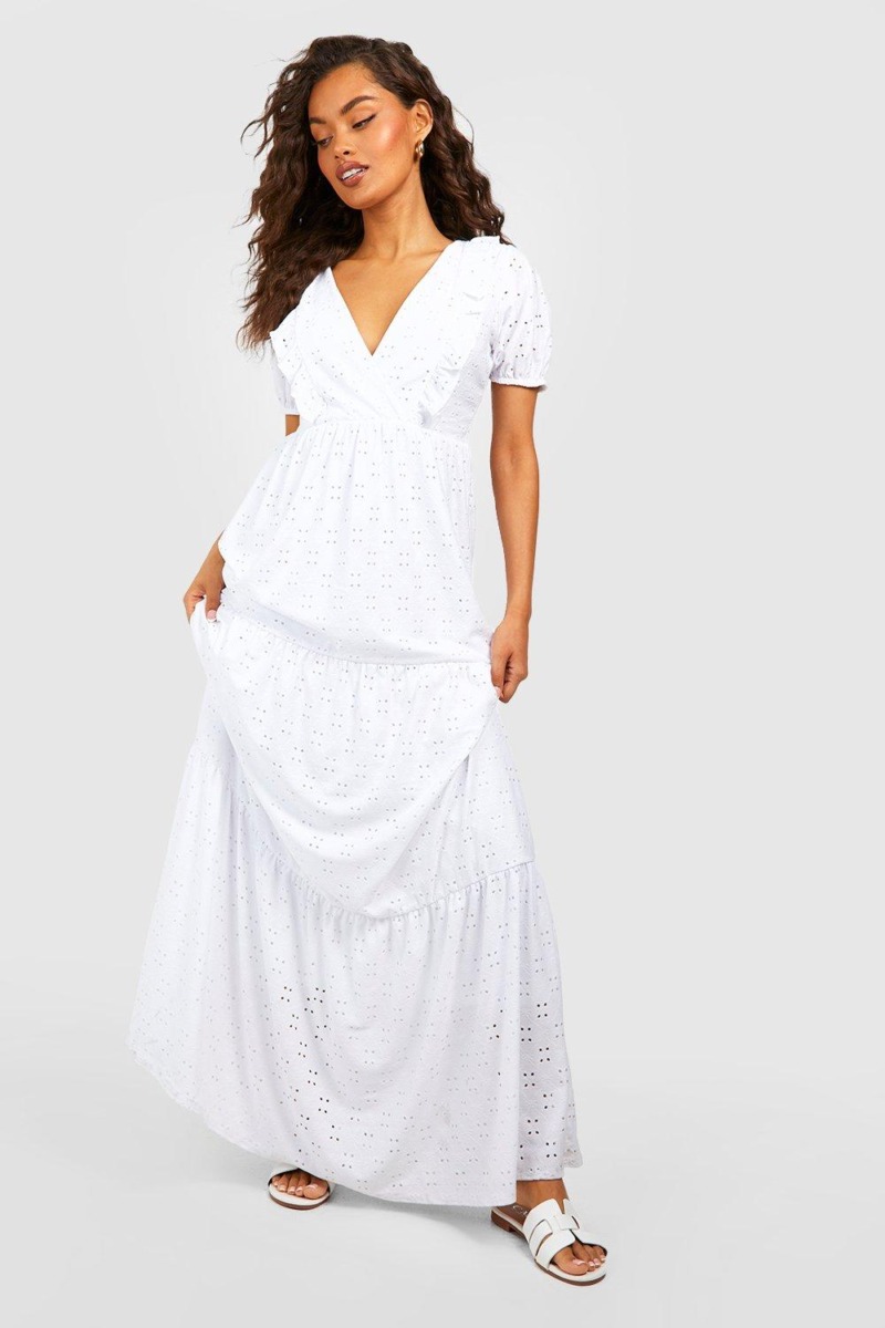 Woman Maxi Dress in White by Boohoo GOOFASH