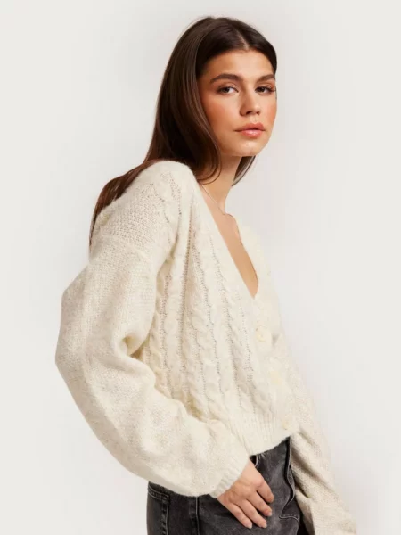 Woman White Knitted Sweater from Nelly GOOFASH