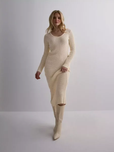 Women Knitted Dress in White Nelly GOOFASH