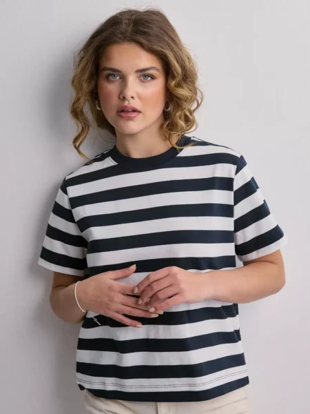 Women Top in Striped Selected - Nelly GOOFASH