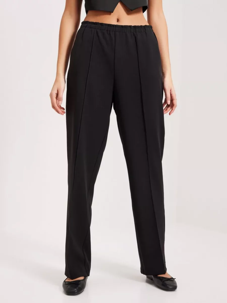 Women Trousers in Black Only Nelly GOOFASH