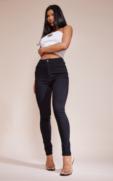 Womens Black Skinny Jeans by PrettyLittleThing GOOFASH