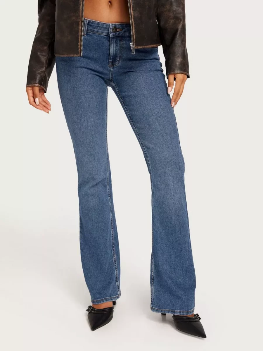 Womens Blue Jeans from Nelly GOOFASH