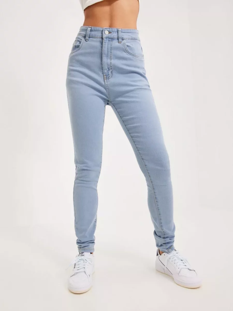 Women's Blue Jeans from Nelly GOOFASH