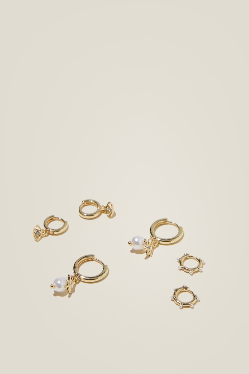 Womens Earrings in Gold at Cotton On GOOFASH