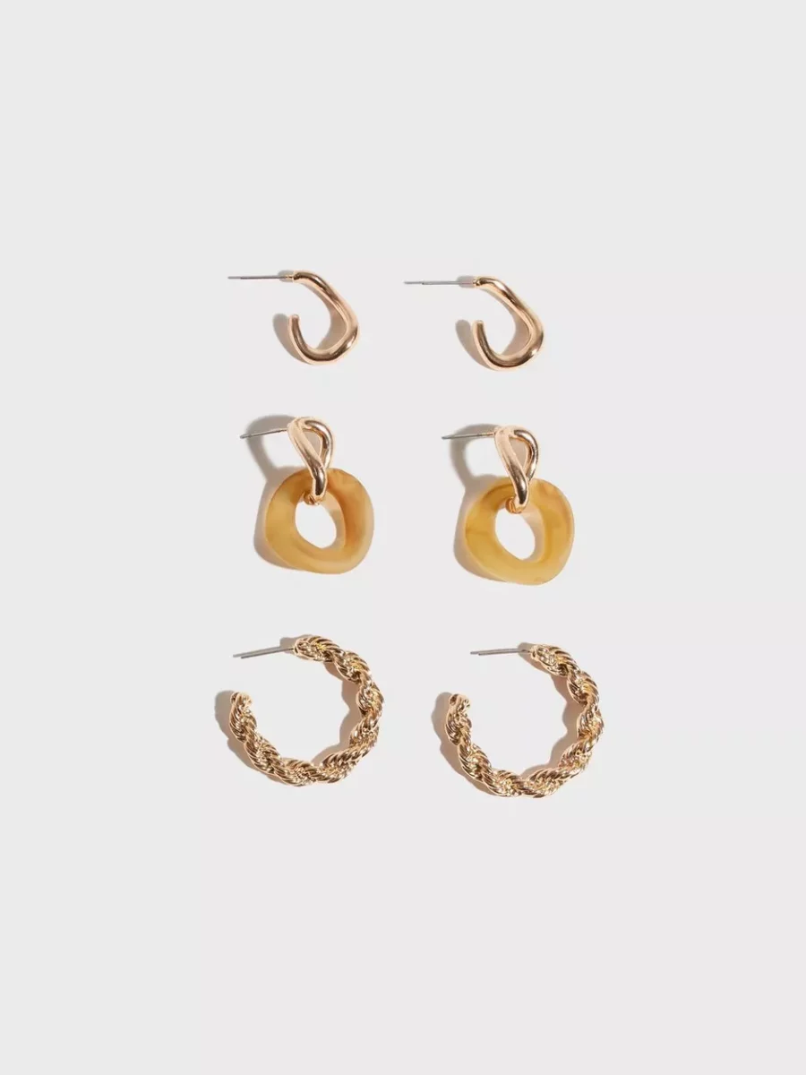 Womens Gold Earrings Nelly GOOFASH