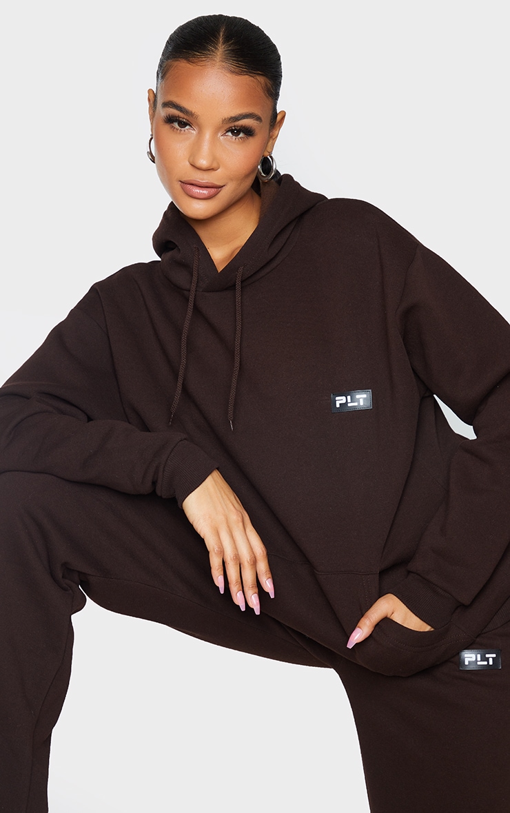 Women's Hoodie in Chocolate at PrettyLittleThing GOOFASH