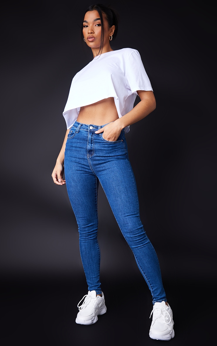 Women's Skinny Jeans in Blue at PrettyLittleThing GOOFASH