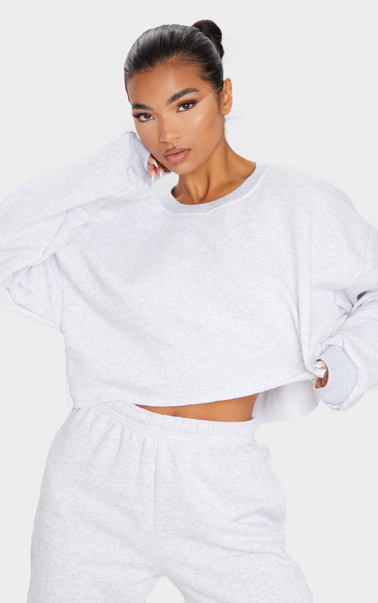 Women's Sweatshirt in Grey PrettyLittleThing GOOFASH