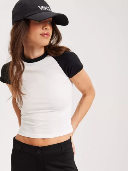 Womens Top Black at Nelly GOOFASH