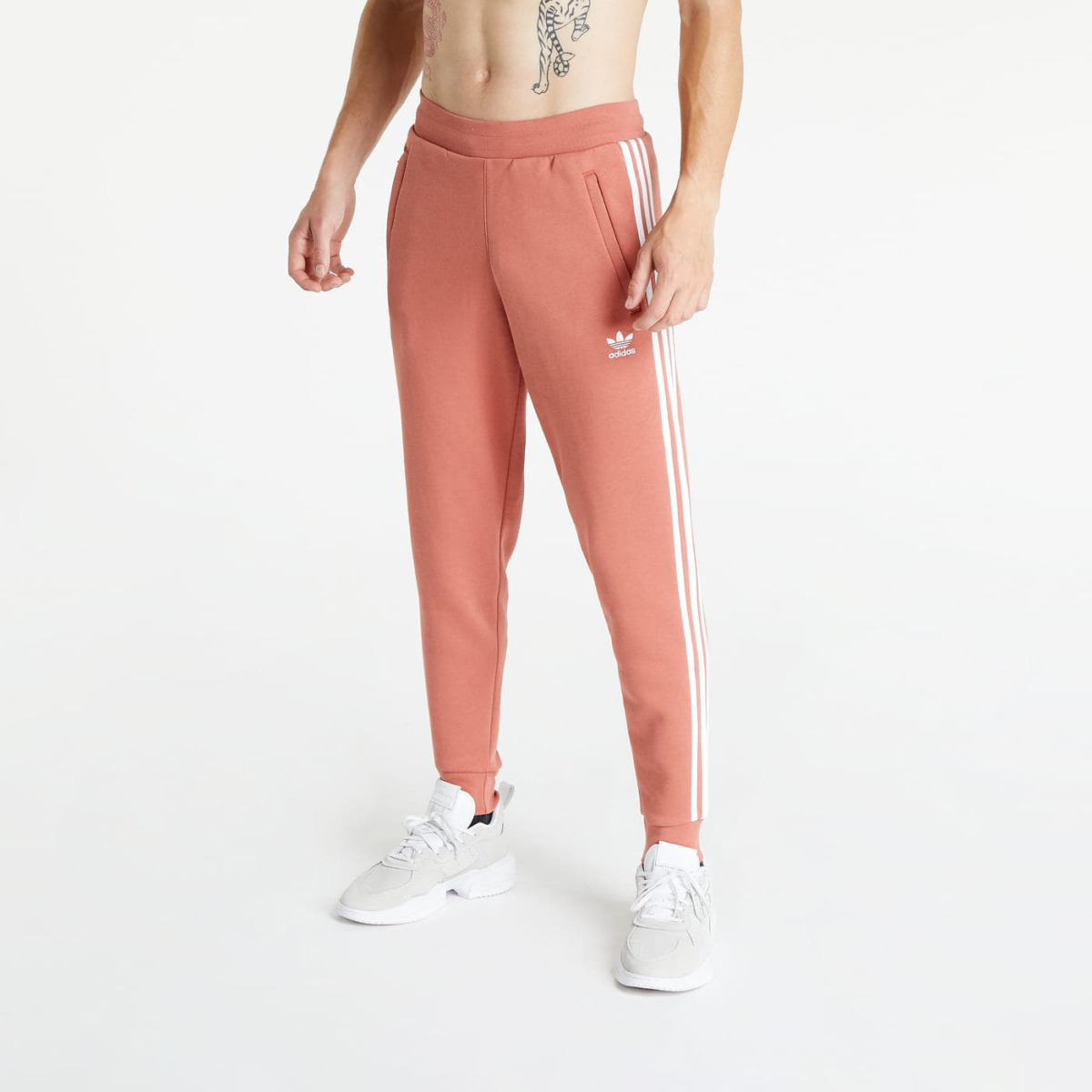 Adidas Joggers in Pink - Footshop GOOFASH