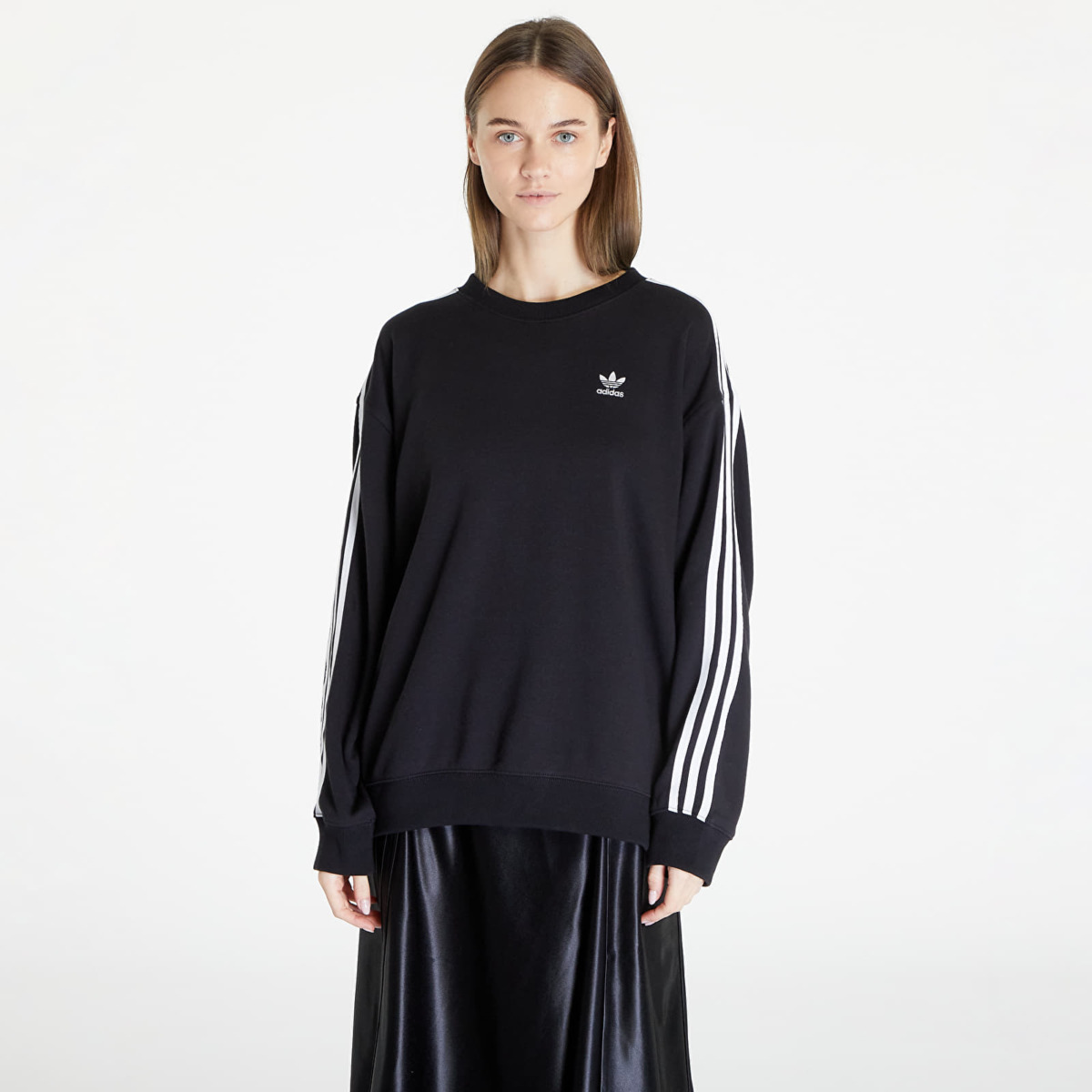 Adidas - Womens Sweatshirt in Black - Footshop GOOFASH