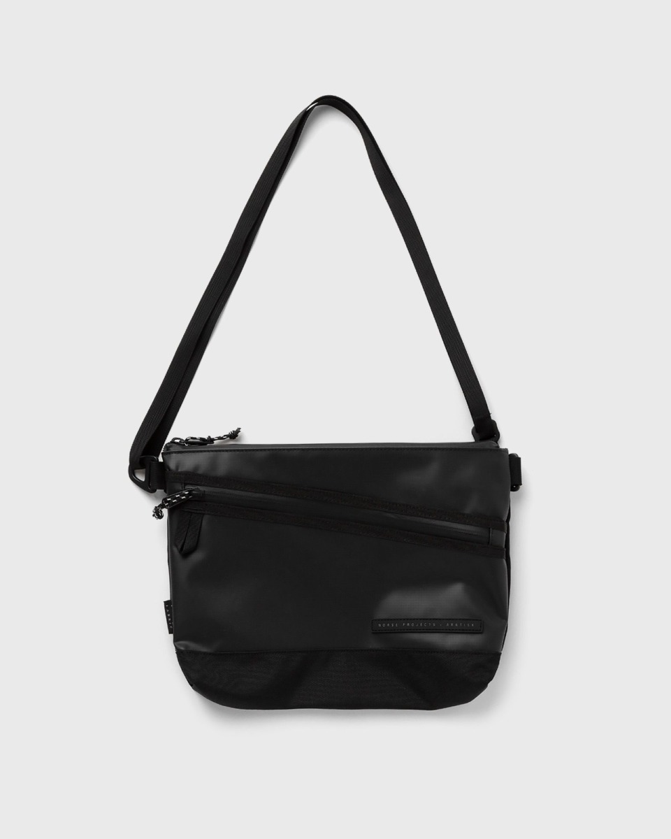 Bstn Mens Shoulder Bag Black from Norse Projects GOOFASH