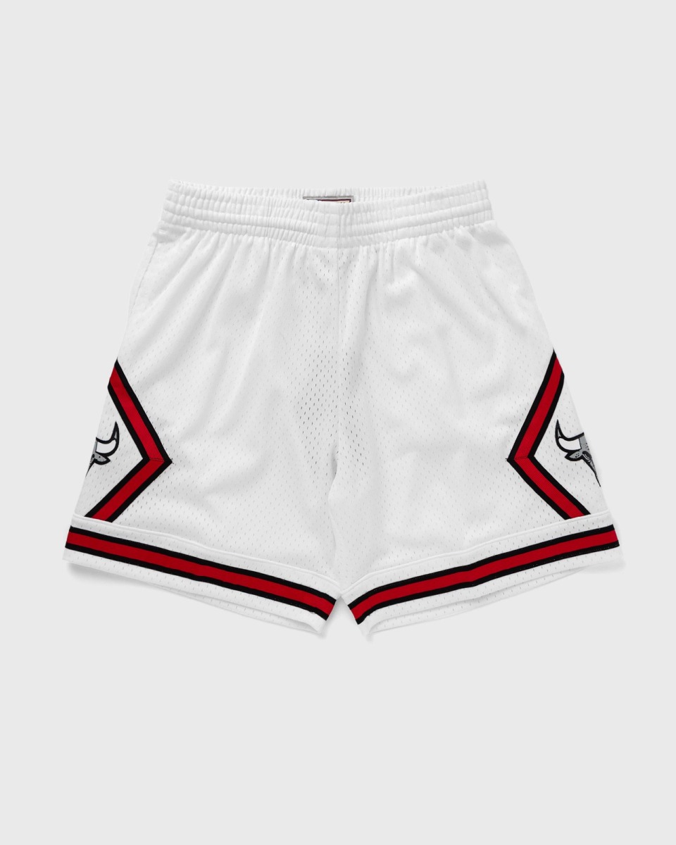 Bstn - Shorts White from Mitchell & Ness GOOFASH
