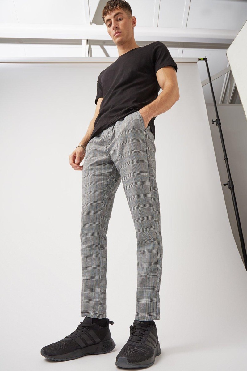 Burton Men Trousers in Grey GOOFASH