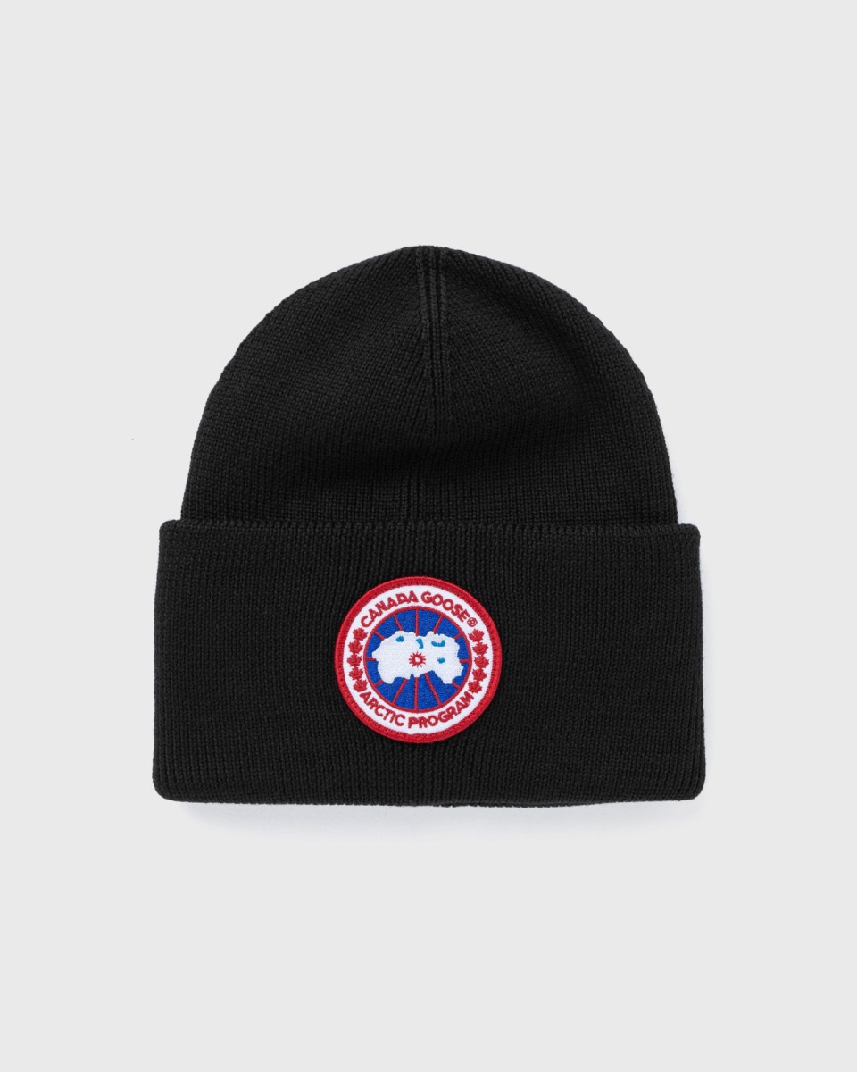 Canada Goose Beanie in Black for Men from Bstn GOOFASH