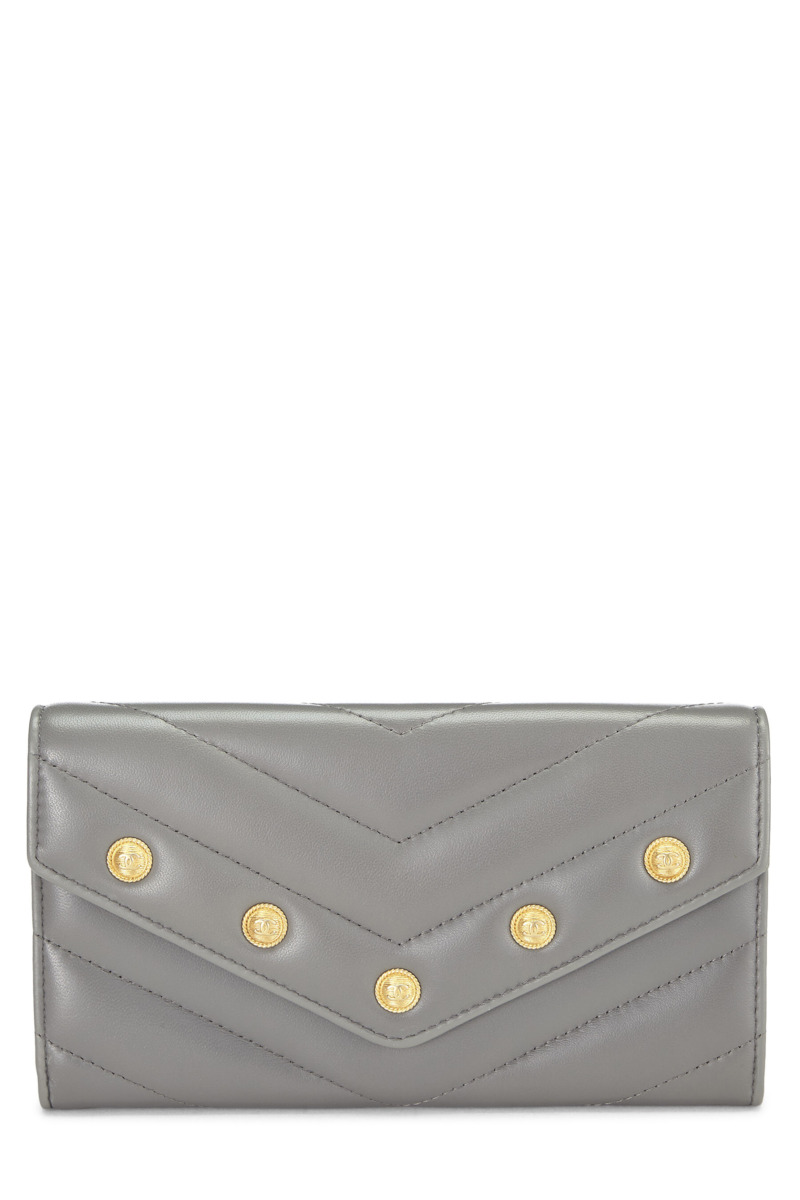 Chanel Women Wallet Grey from WGACA GOOFASH