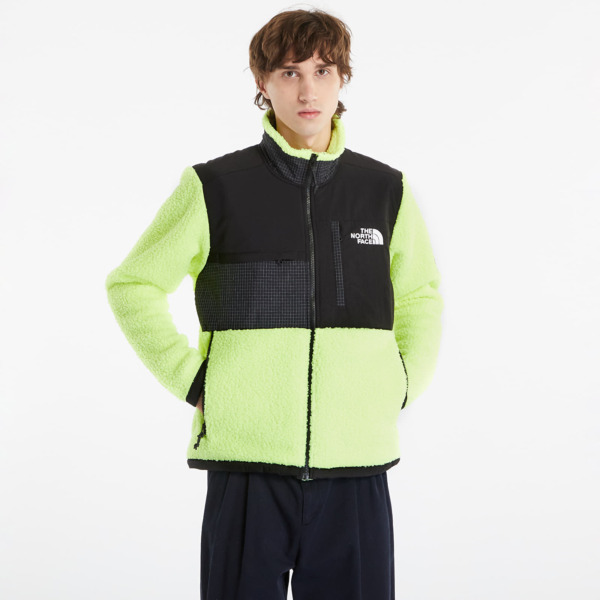 Footshop Gents Yellow Jacket by The North Face GOOFASH